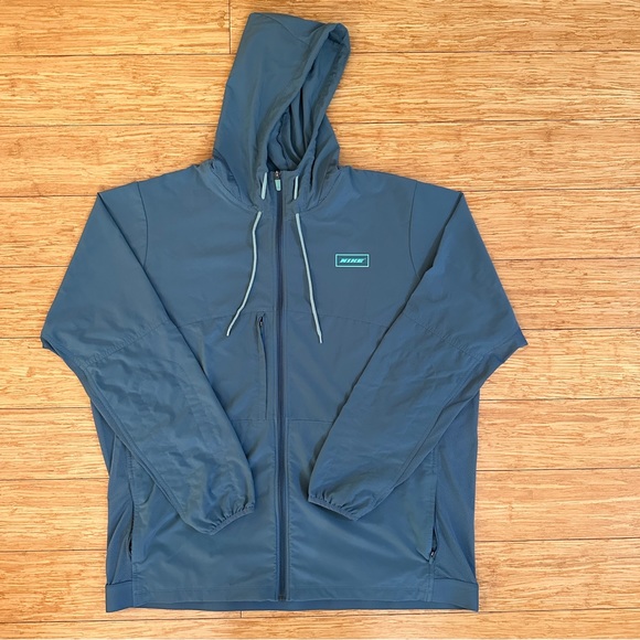 Nike DriFit Men's Standard Fit Olive Hooded Jacket Size XLarge - Picture 2 of 10